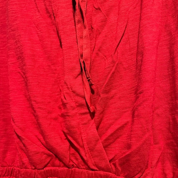 NWT Banana Republic Factory Women’s Red Flutter top - Picture 5 of 8